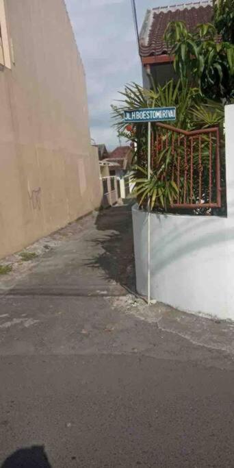 Richandy House - 3 Bedroom Full Ac & Hot Water Kejayan Bagian luar foto